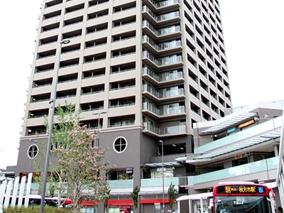 京阪香里園駅前開発